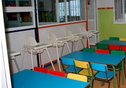 Centro Infantil Arrullito sillas y mesas